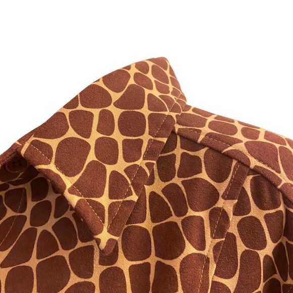 Denim & Co Long Sleeve Giraffe Print Button Down Vintage Y2K Top Size M - Picture 5 of 13